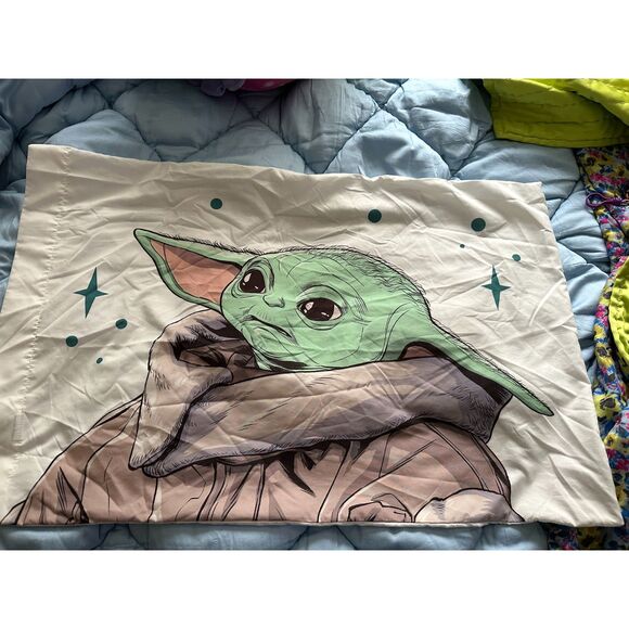 Star Wars The Mandalorian Curious Child Twin Sheet Set 2 available - Picture 7 of 8